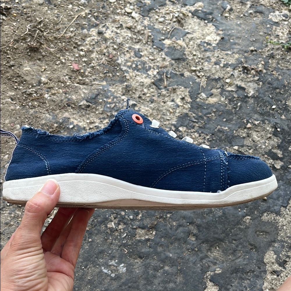 Vionic Beach Denim Blue Sneakers - Picture 5 of 12